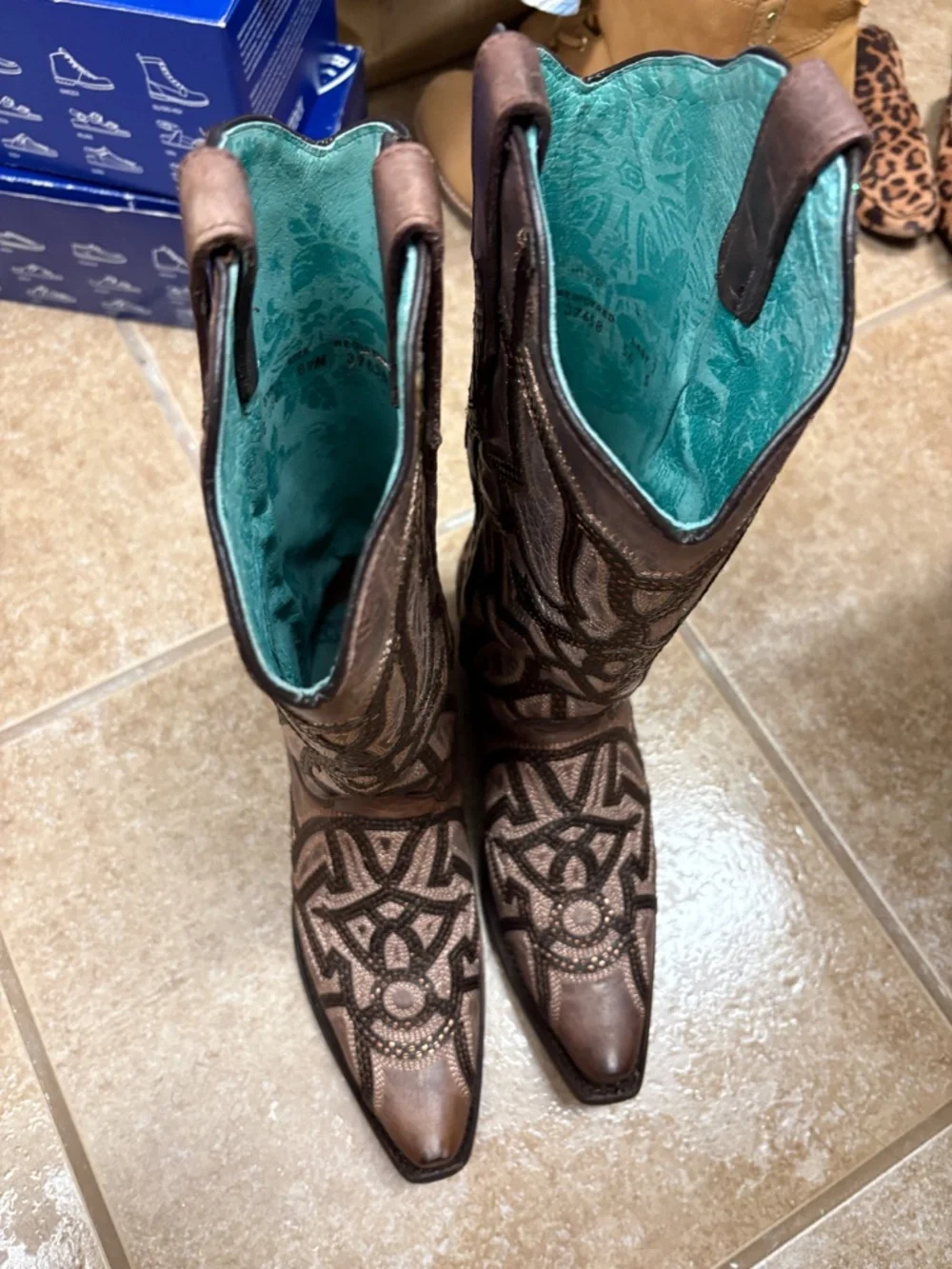 Corral Women’s Laser-Cut Embroidered Snip Toe Western Boot SKU C3802